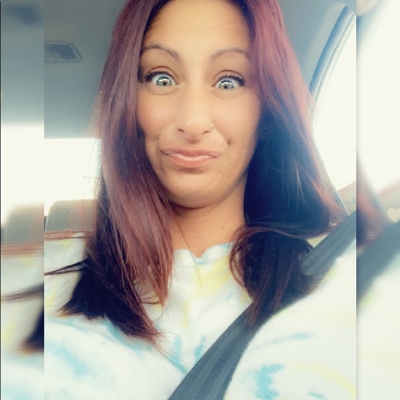 Meet your Posher, Melly Muffins 👙👗👢 - Picture 8 of 10